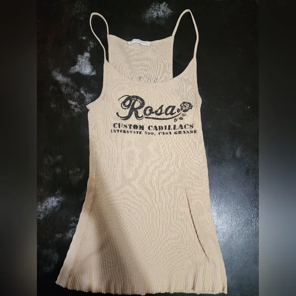 $30-Rosa tank - Picture 2 of 6